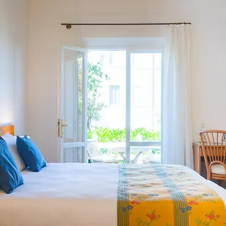 ホテル オットーネ