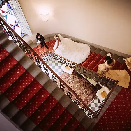 オットーネ ポルトフェッラーイオ