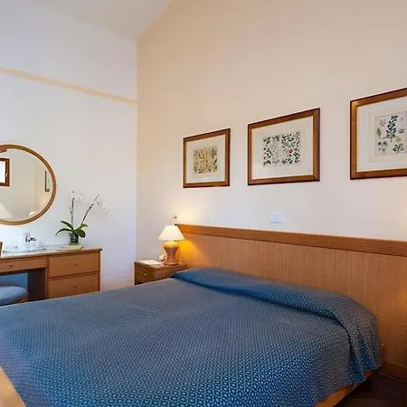 Ξενοδοχείο Ottone 5*