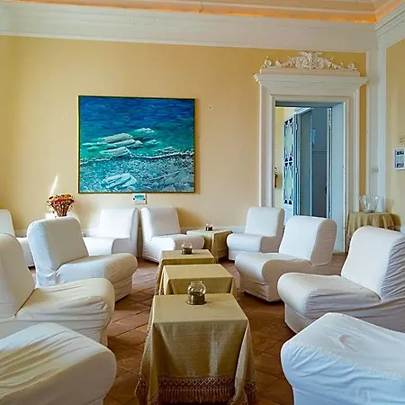 Ottone Hotel