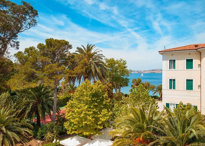 奥托尼别墅酒店 酒店 5*