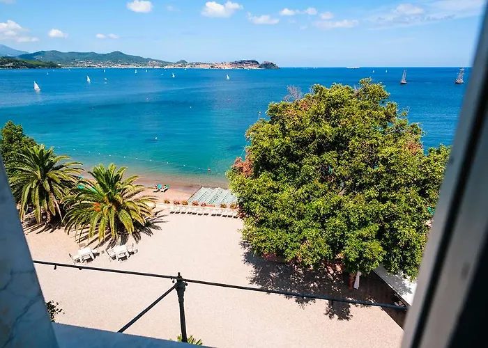 奥托尼别墅酒店 费拉约港